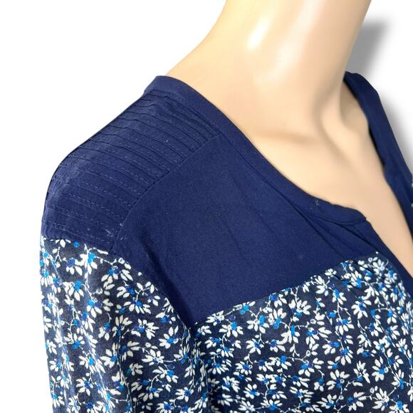 H&M Womens Blouse Top Shirt Blue Floral Print Long Sleeve Henley V Neck Large - Picture 4 of 11